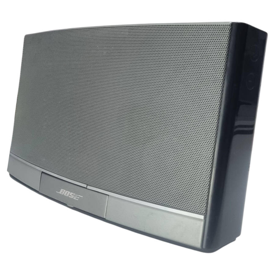 Bose Sounddock with Aux (Switching on and playing. Read details)