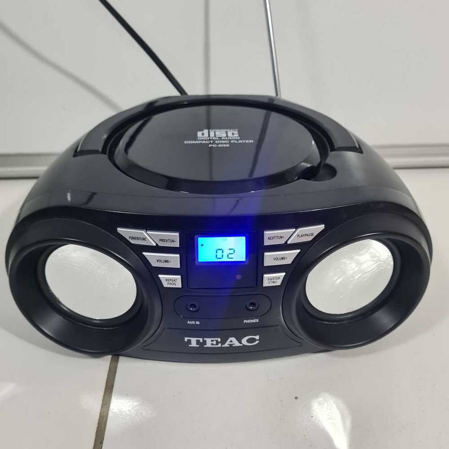 Teac CD player radio