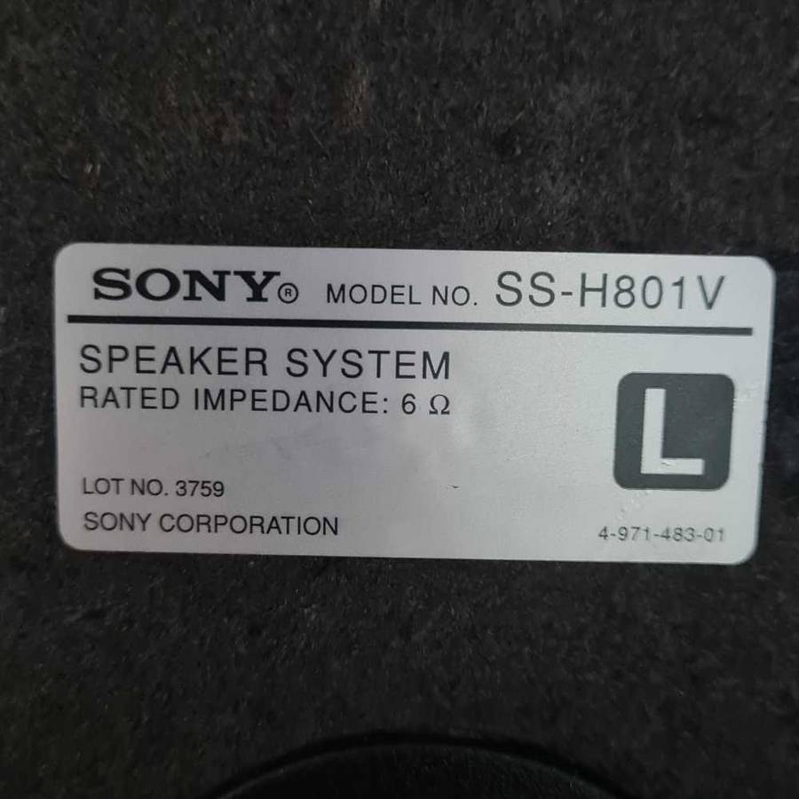 Powerful Sony 3-way speakers.