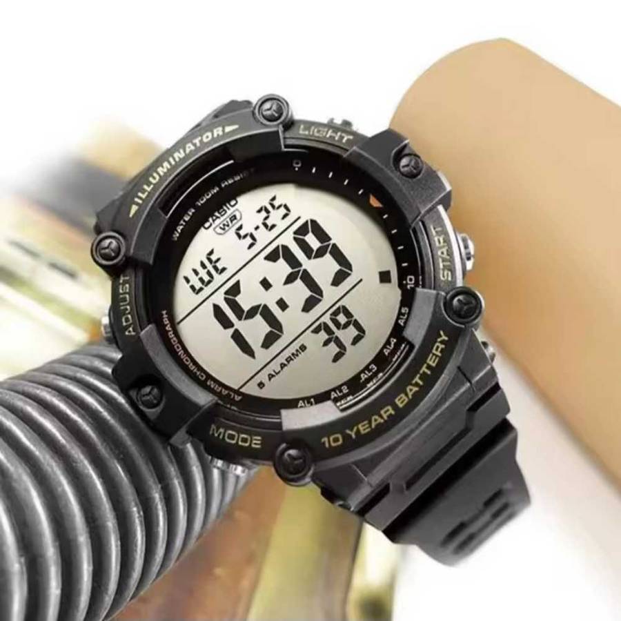 Casio G-Shock  (Military green)
