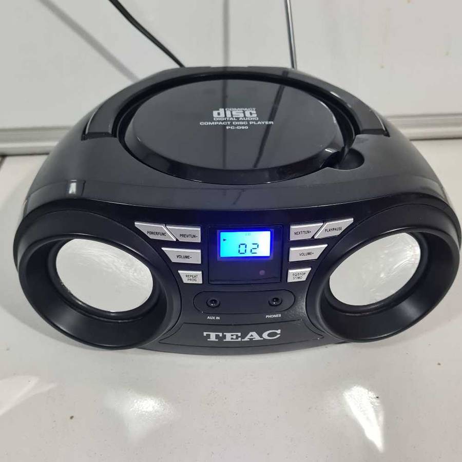 Teac CD player radio