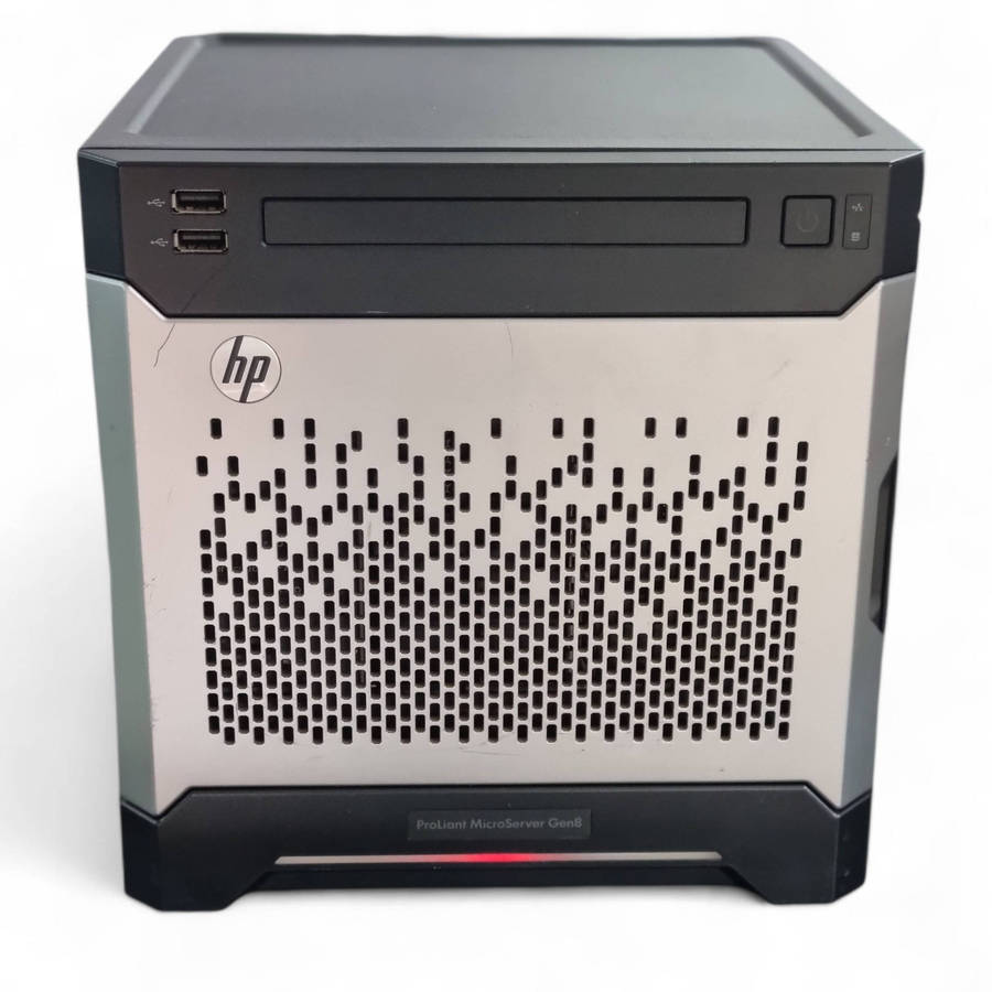 HP ProLiant MicroServer Gen8. (keeps flashing red)