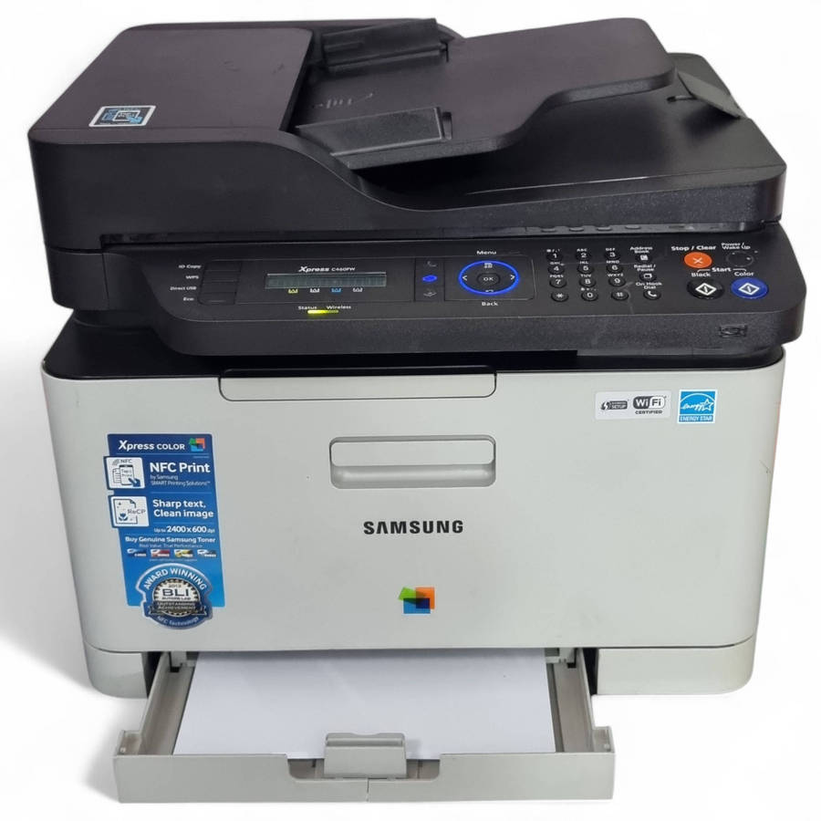 Samsung wireless color printer with toners 69%