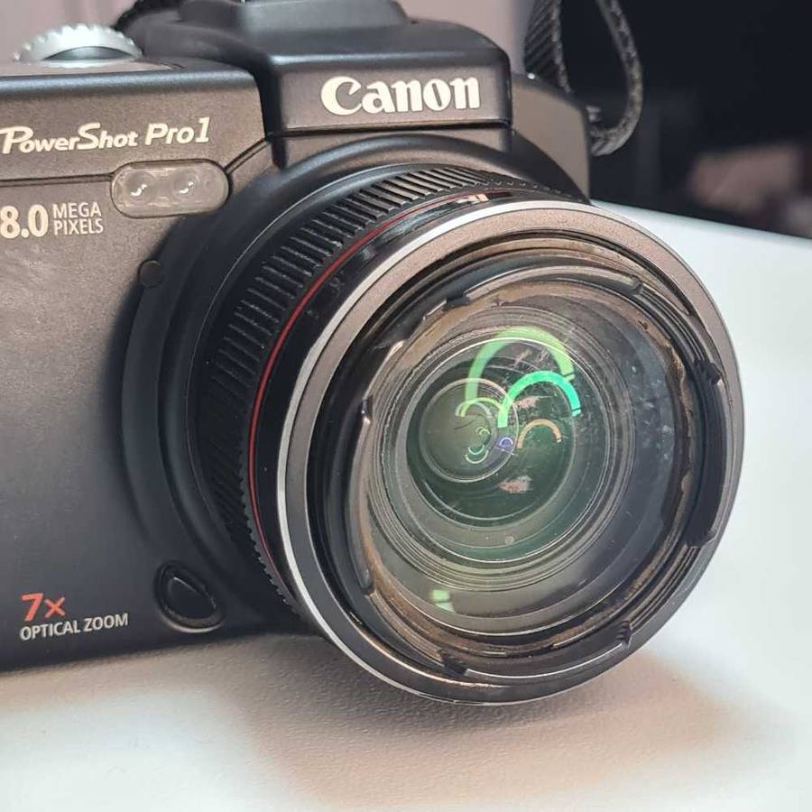 Canon powershot pro 1