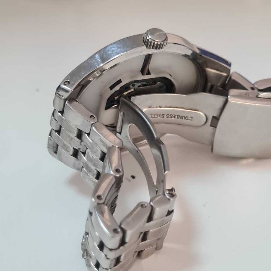 GUESS Men's U0252G2 watch (see details)