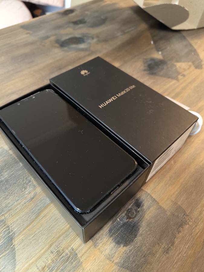 (Beautiful camera) Huawei Mate 20 Lite