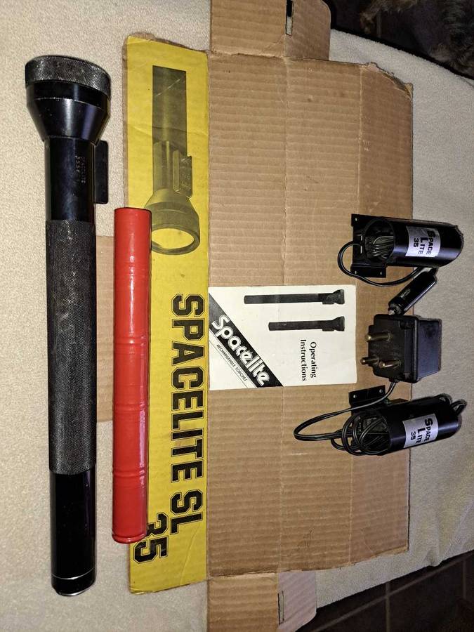 VINTAGE RARE SPACELITE SL 35 FLASHLITE