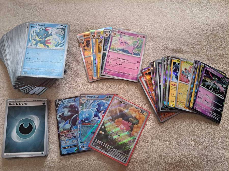 Very nice Pokémon card bundle