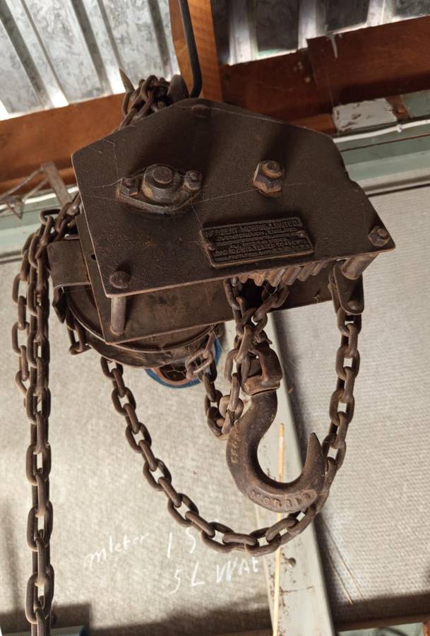 Engine - Block and Chain