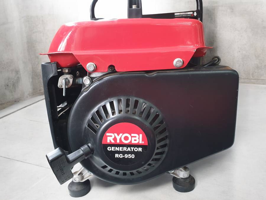 Ryobi RG-950 Generator 950 W 2-Stroke Pull-Start