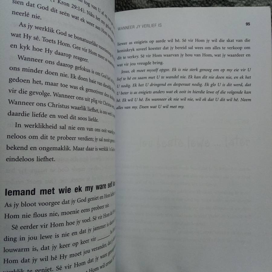 Radikale Liefde: Oorweldig deur God se Onwrikbare Liefde  Inspiring Christian Read