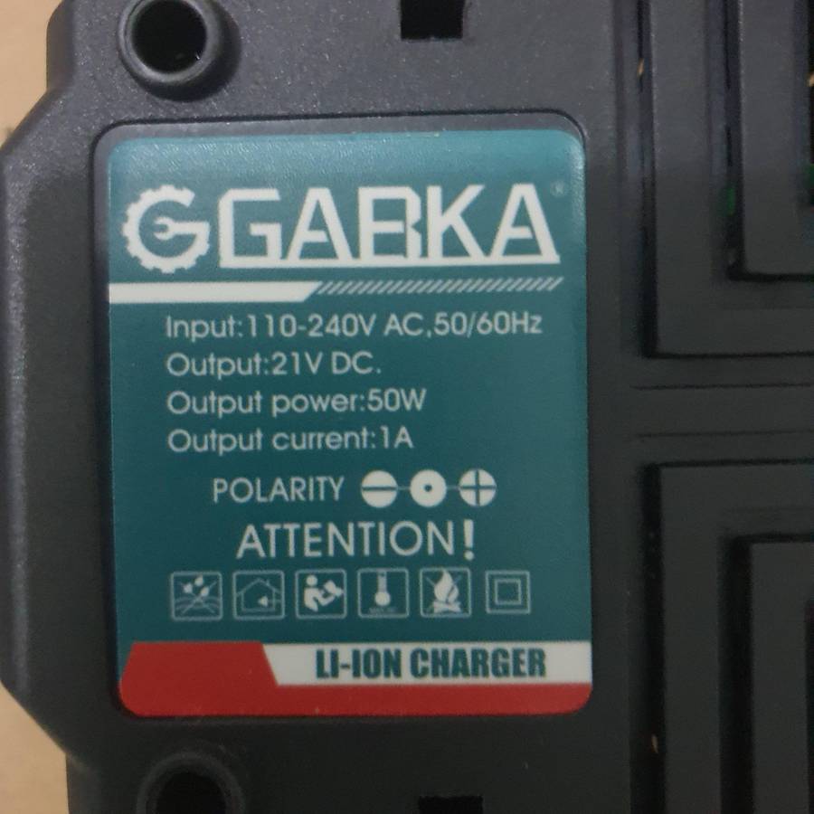 Professional Battery Charger - 21V DC
