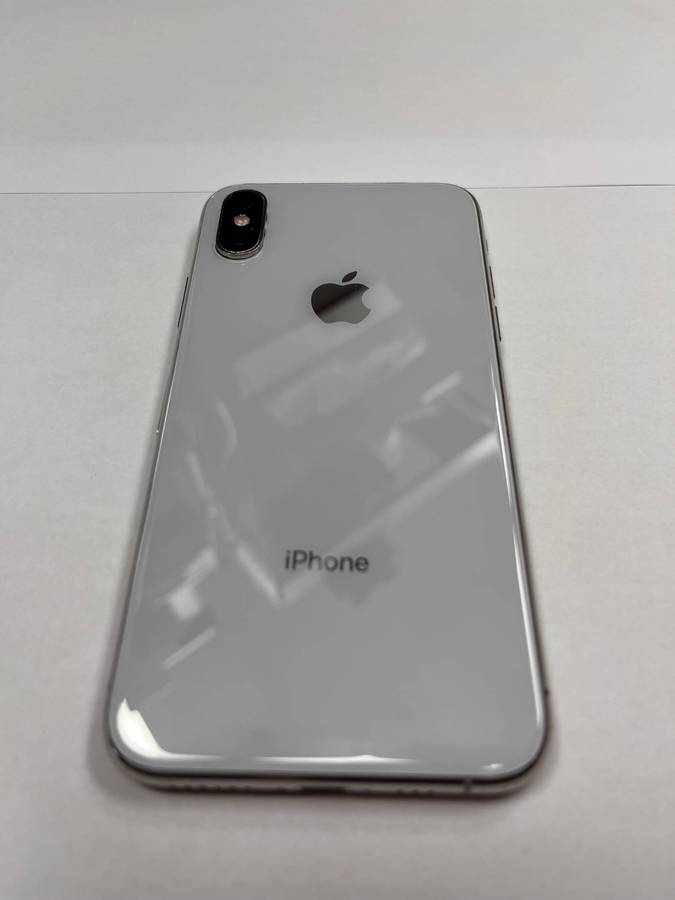 iPhone XS 64GB White