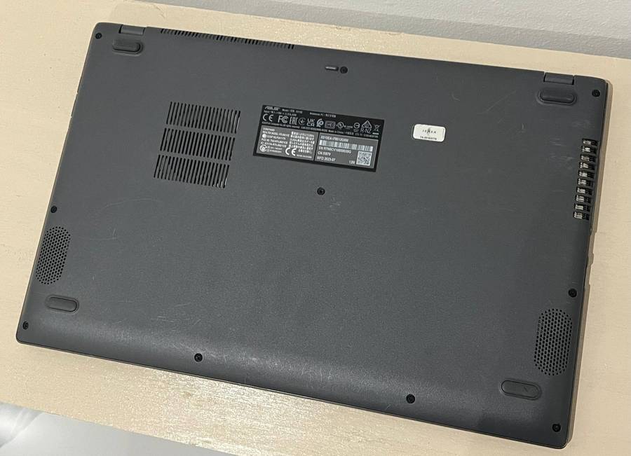 ASUS X515E i7 11TH GEN