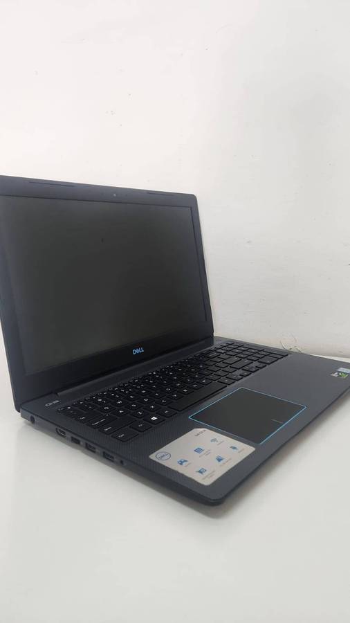 Dell G3 3579 Core i7 G-Force Gtx Graphics (read description)