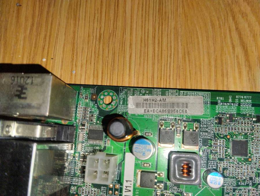 Acer H61H2-AM V1.1 Intel H61 Mainboard Micro-ATX Sockel 1155