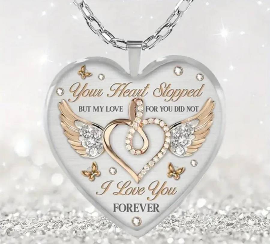 Pendant with chain