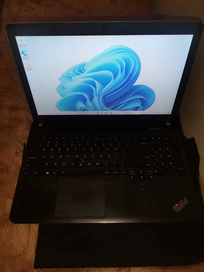 Lenovo ThinkPad core i3 3rd gen laptop