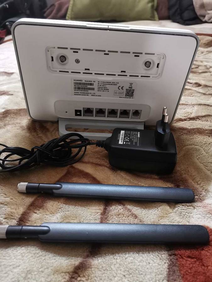 Huawei B535-932 4G LTE WiFi router