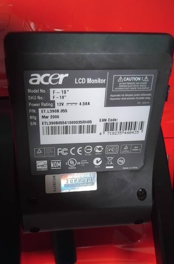 Acer F-19 19" Ferrari Retro Gaming Monitor (RARE, RGB SCART)