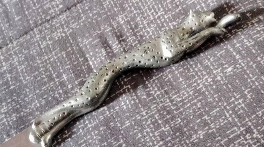 Vintage Pre-Loved Diana Carmichael Shaped Cake /Cold Meat Carving Knife. Handle Possible Pewter.
