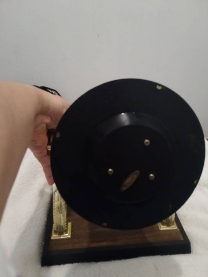 Vintage Collectable Liberty Bell Whisky Musical Decanter. Working
