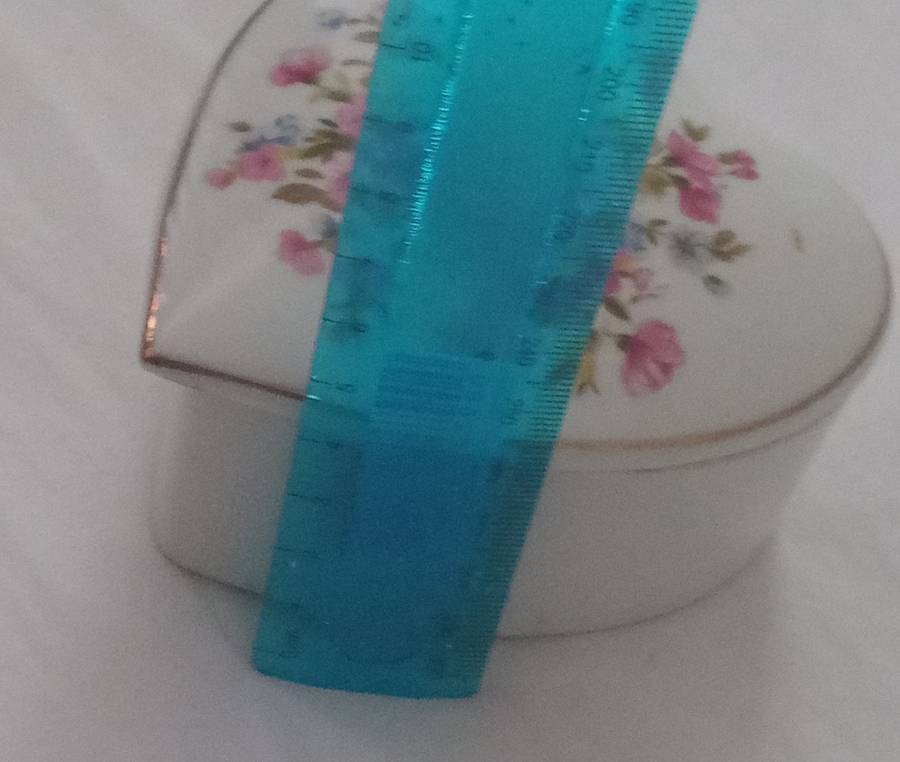 Vintage Brinns Porcelain Heart Shaped Trinket Box/ Dresser Box . Possible Originally from Japan , U