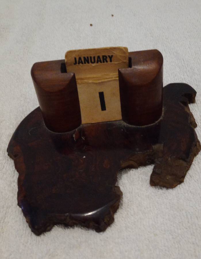 Vintage Antique Hand Made Weatherwoods Desk Calendar.