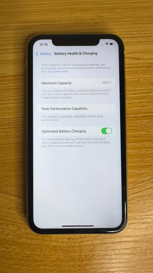 Apple - iPhone XR - 128 GB - Yellow