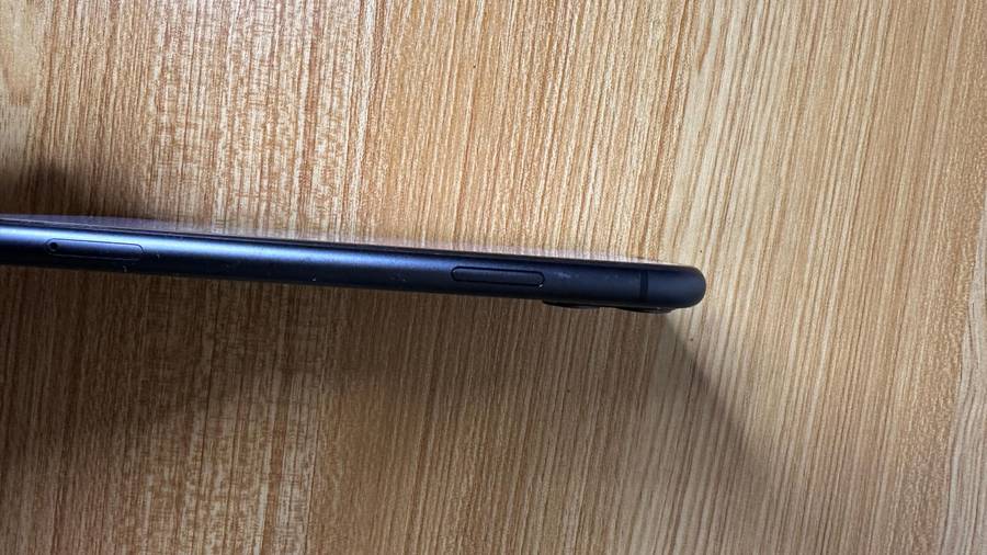 Apple iPhone 11 - 64 GB - Black