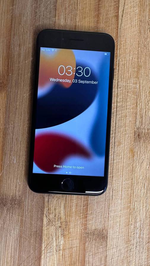 Apple iPhone 7 - 32 GB - Black