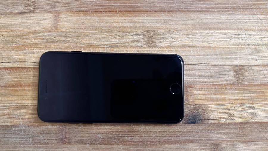 Apple iPhone 7 - 32 GB - Black