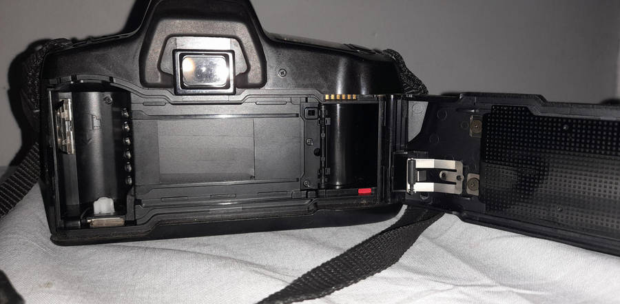 Minolta Dynax 300si 35mm SLR Film Camera