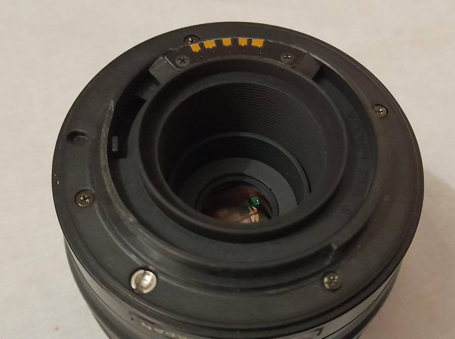 Minolta Dynax 300si 35mm SLR Film Camera