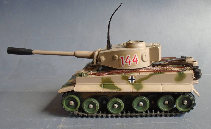 CORGI - GERMAN TIGER TANK