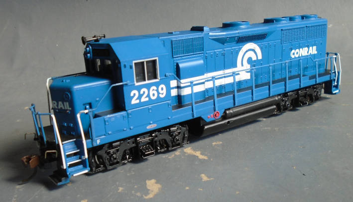 Bachmann HO Scale - Conrail #2269 GP 35 Diesel Loco with DCC on Board, Boxed