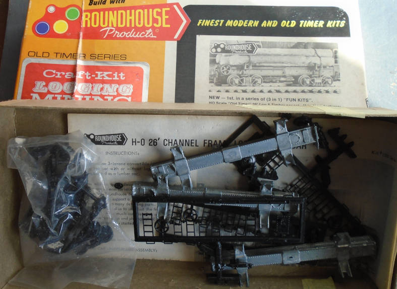 ROUNDHOUSE HO SCALE - 3 X OLD TIME LOG WAGON KITS, BOXED