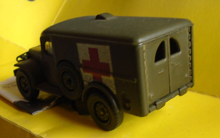 SOLIDO 1/50 SCALE - DODGE AMBULANCE, BOXED