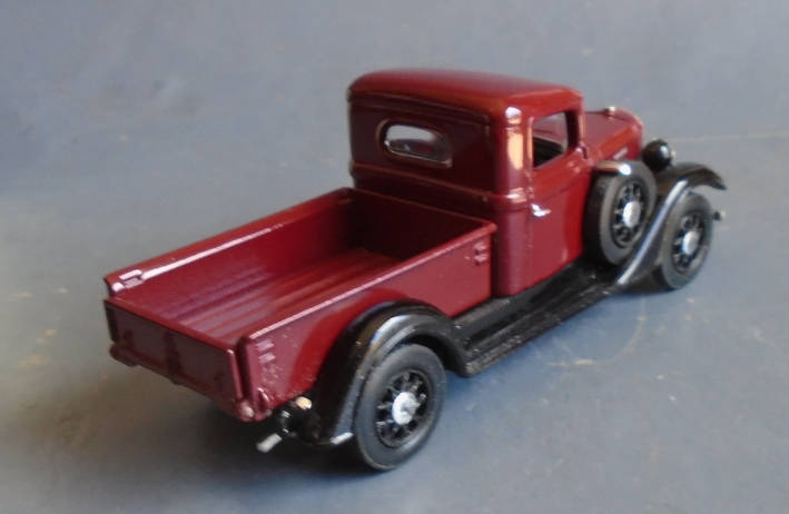 MATCHBOX 1/43 SCALE - 1934 INTERNATIONAL TRUCK - BOXED