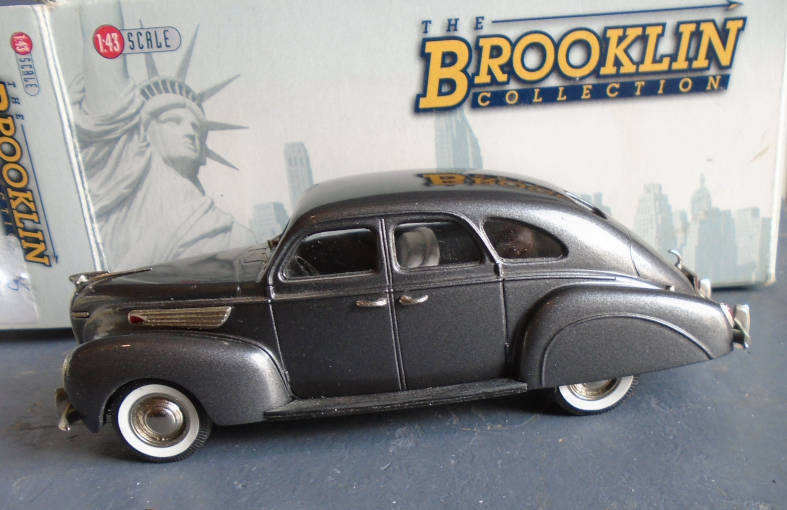 BROOKLIN 1/43 SCALE - 1938 LINCOLN ZEPHYR 4 DOOR SEDAN - BOXED