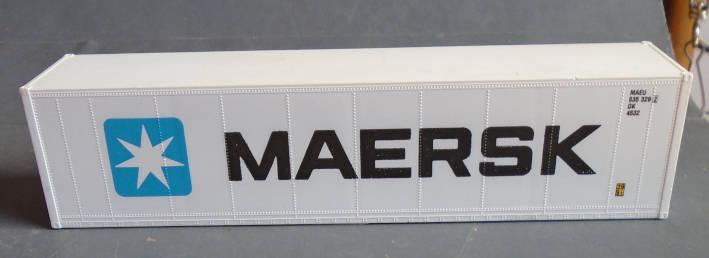 HO SCALE - MAERSK CONTAINER