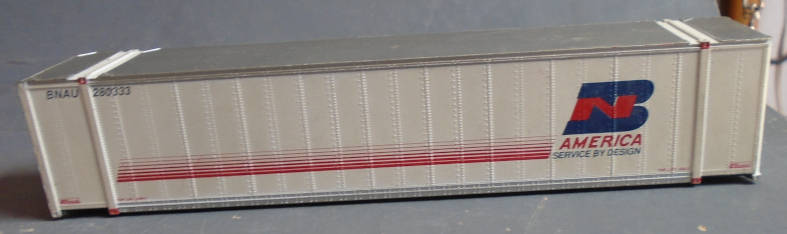 HO SCALE - BN AMERICA CONTAINER