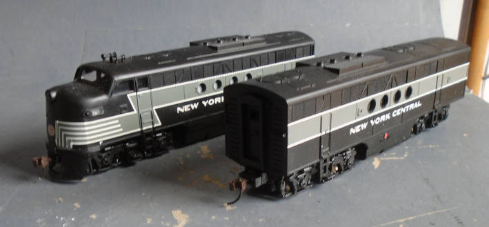 BACHMANN HO SCALE - NYC DIESEL LOCOFT A-UNIT & FT B-UNIT DUMMY, WITH DCC & ESU LOK SOUND, LOCO BOXED