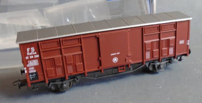 ROCO HO SCALE - FS CLOSED GOODS WAGON - BOXED