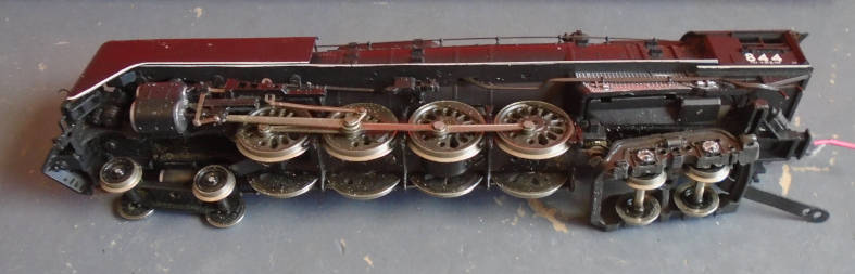 RIVAROSSI HO SCALE - UP 4-8-4 STEAM LOCO & TENDER, FOR SPARES OR REPAIRS, MOTOR RUNS, BOXED