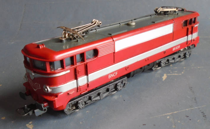 LIMA HO SCALE - SNCF ELECTRIC LOCO, BOXED, SEE BELOW