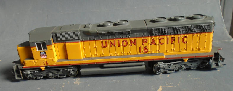 BACHMANN PLUS HO SCALE - UP SD45 DIESEL LOCO, BOXED