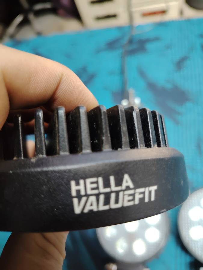 HELLA valuefit Spotlights * Bid per 1 item * four available