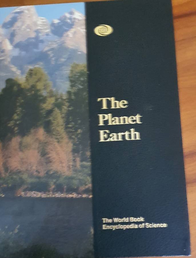 World  Books  encyclopaedia of science