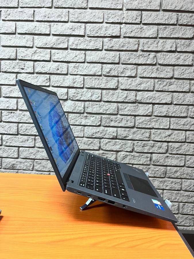 Lenovo ThinkPad T14s Gen 3 Core i5 12th Gen